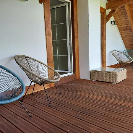 Greyowka Dom Kryty Strzecha W Gardna Park 펜션 Czysta