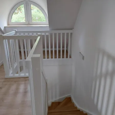 Greyowka Dom Kryty Strzecha W Gardna Park Czysta