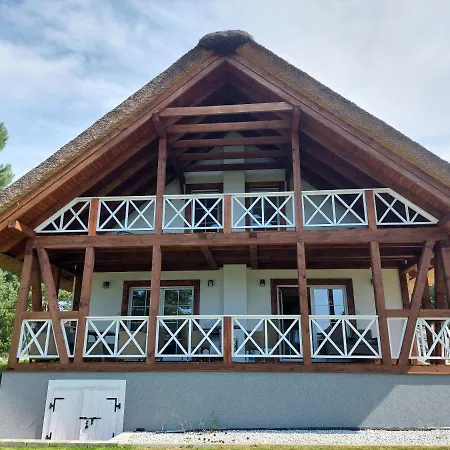 Greyowka Dom Kryty Strzecha W Gardna Park 펜션 *