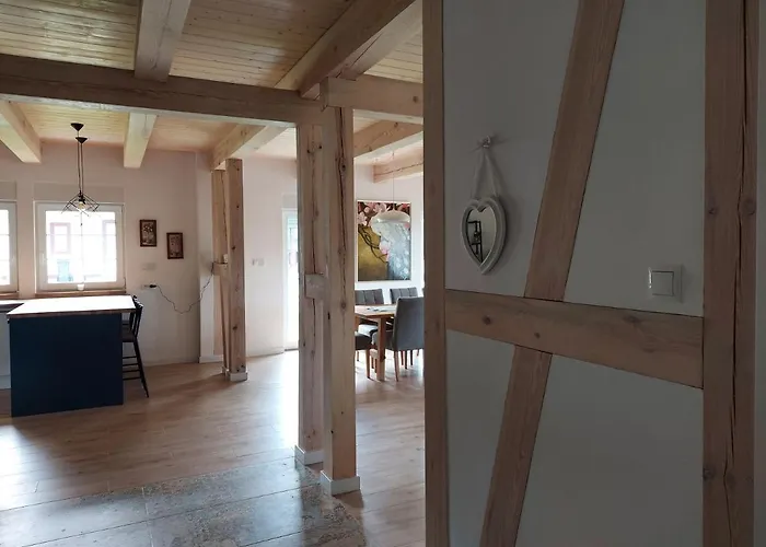 Greyowka Dom Kryty Strzecha W Gardna Park Czysta